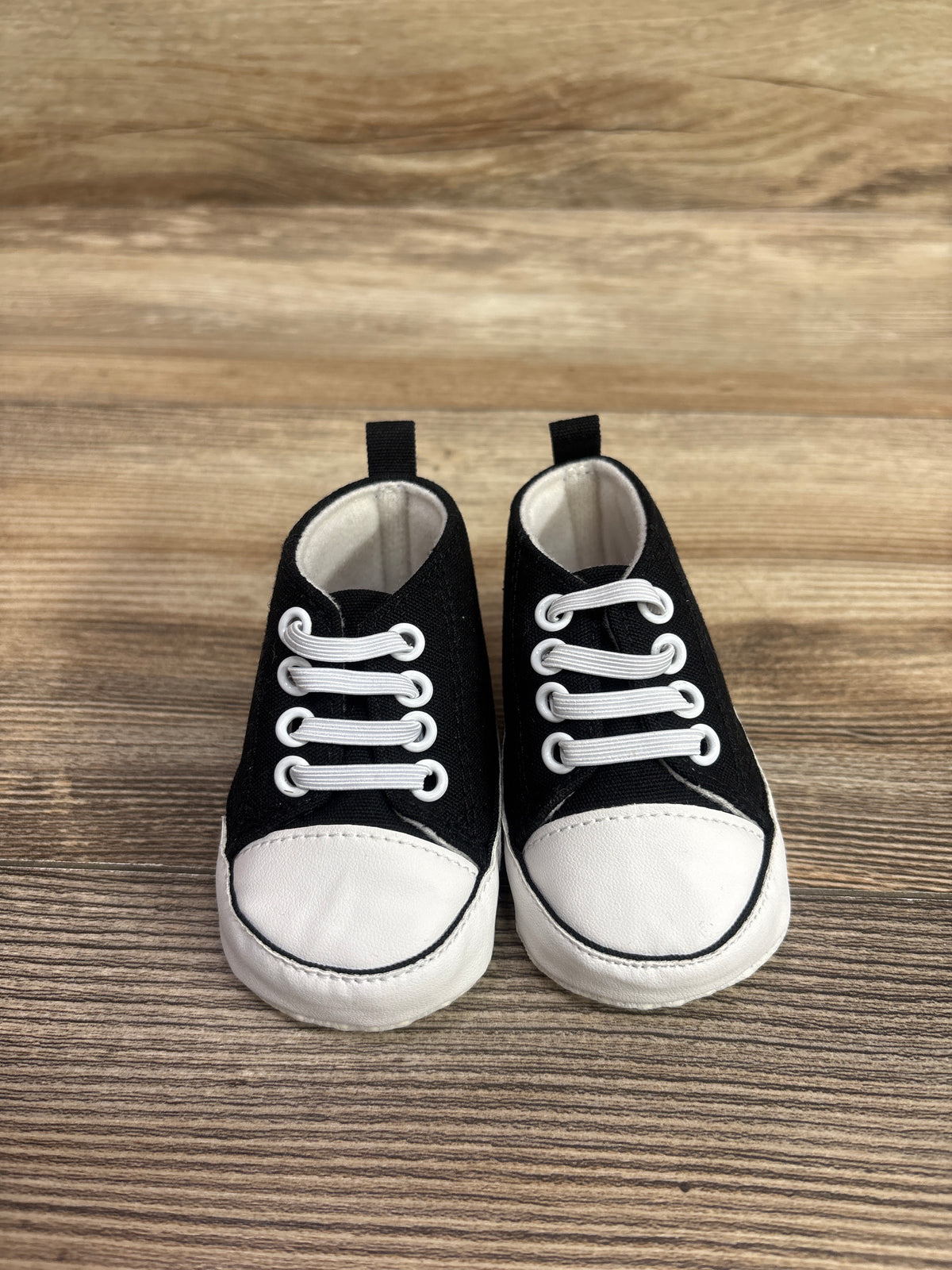BabyFanatic NFL Las Vegas Raiders Pre-Walker Soft Sole Shoes Black sz 1/2c