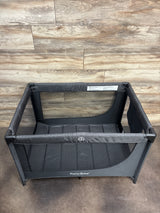 Pamo Babe Portable Playard