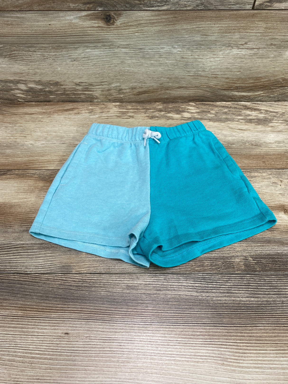 Disney Encanto Colorblock Shorts Blue sz 5T