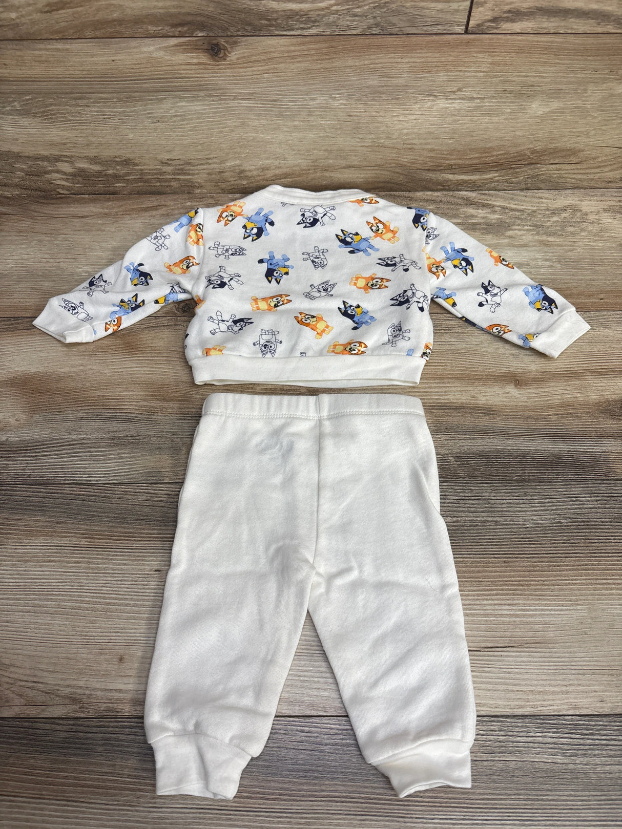 Bluey 2pc Jacket White sz 3-6m