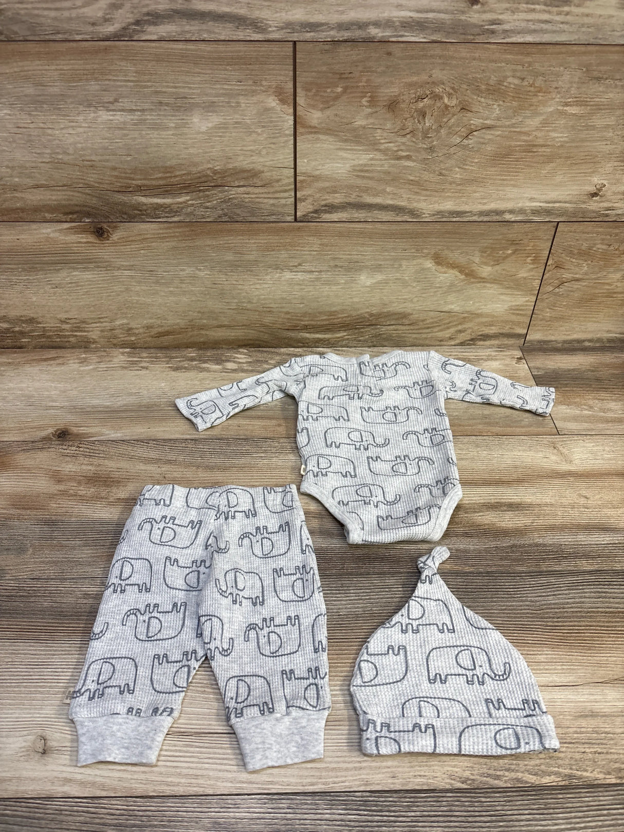 Huggies 2pc Waffle Knit Elephant Bodysuit & Pants Set Grey sz Newborn