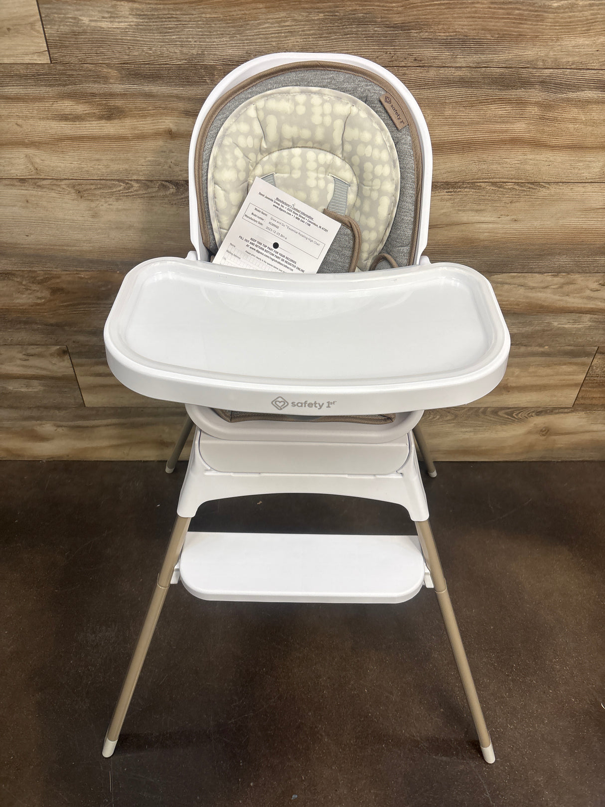 NEW Safety 1st Grow and Go Rotating High Chair in French Gray