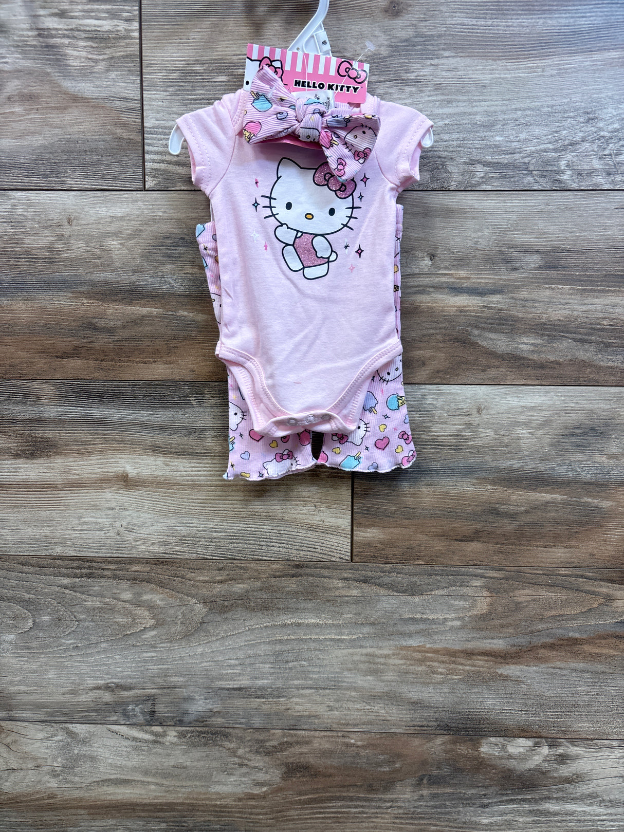 NEW Hello Kitty 3pc Bodysuit, Pants, & Headband Set Pink sz Newborn