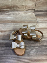 Cat & Jack Ruby Bow Sandals Gold sz 5c