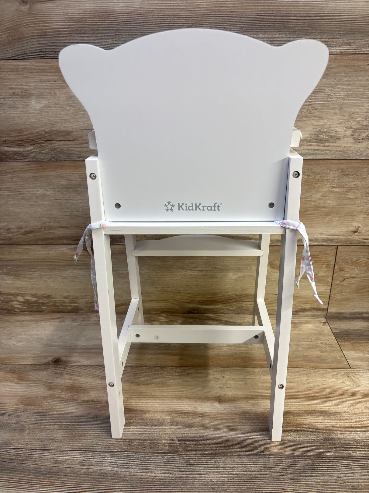 KidKraft Tiffany Bow Scalloped-Edge Wooden Lil Doll High Chair