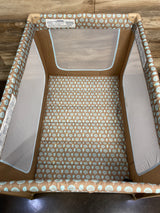Dream on Me Zodiak Play Yard, Coffee/Blue