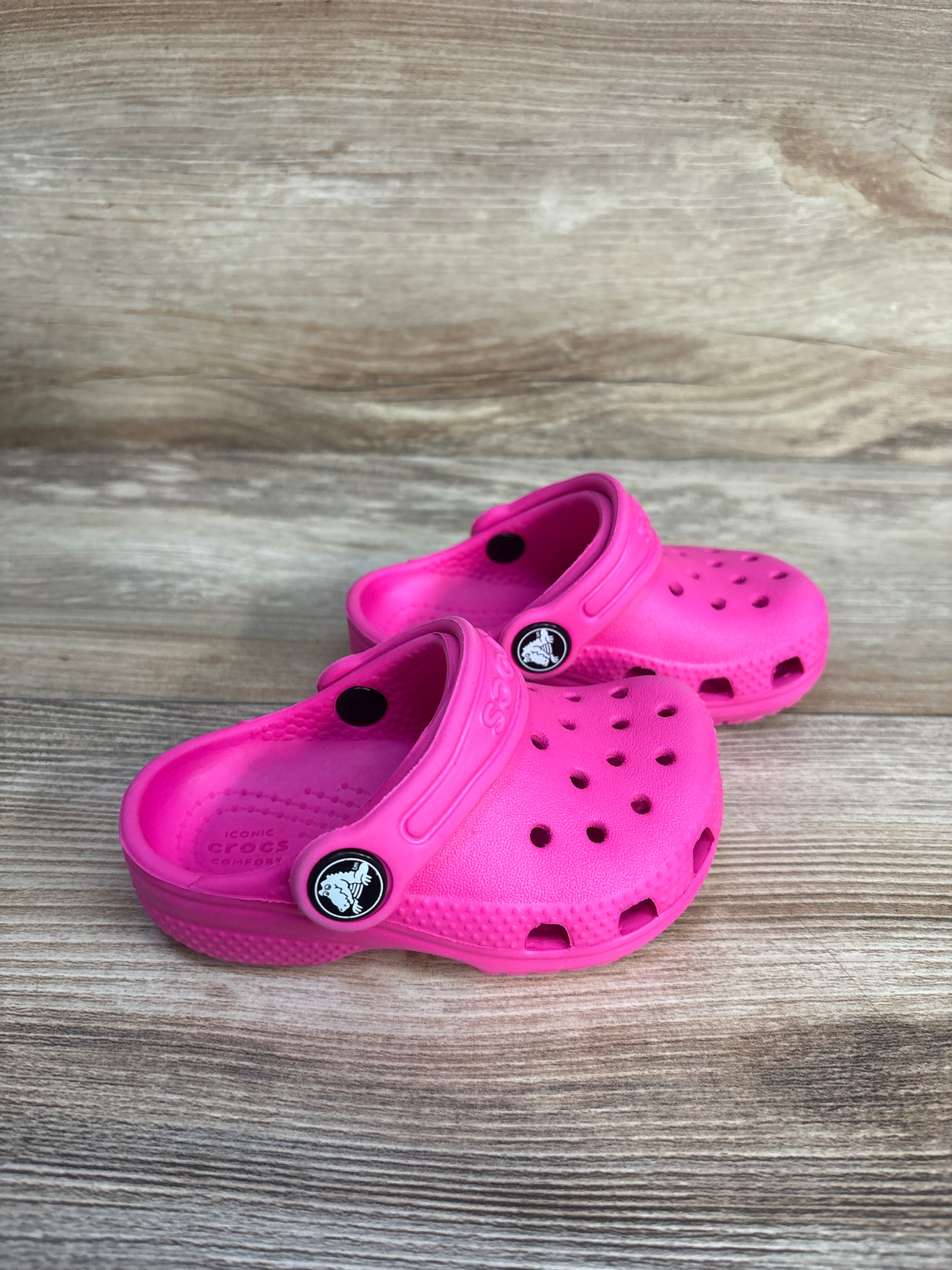 Crocs Classic Clogs Hot Pink sz 5c