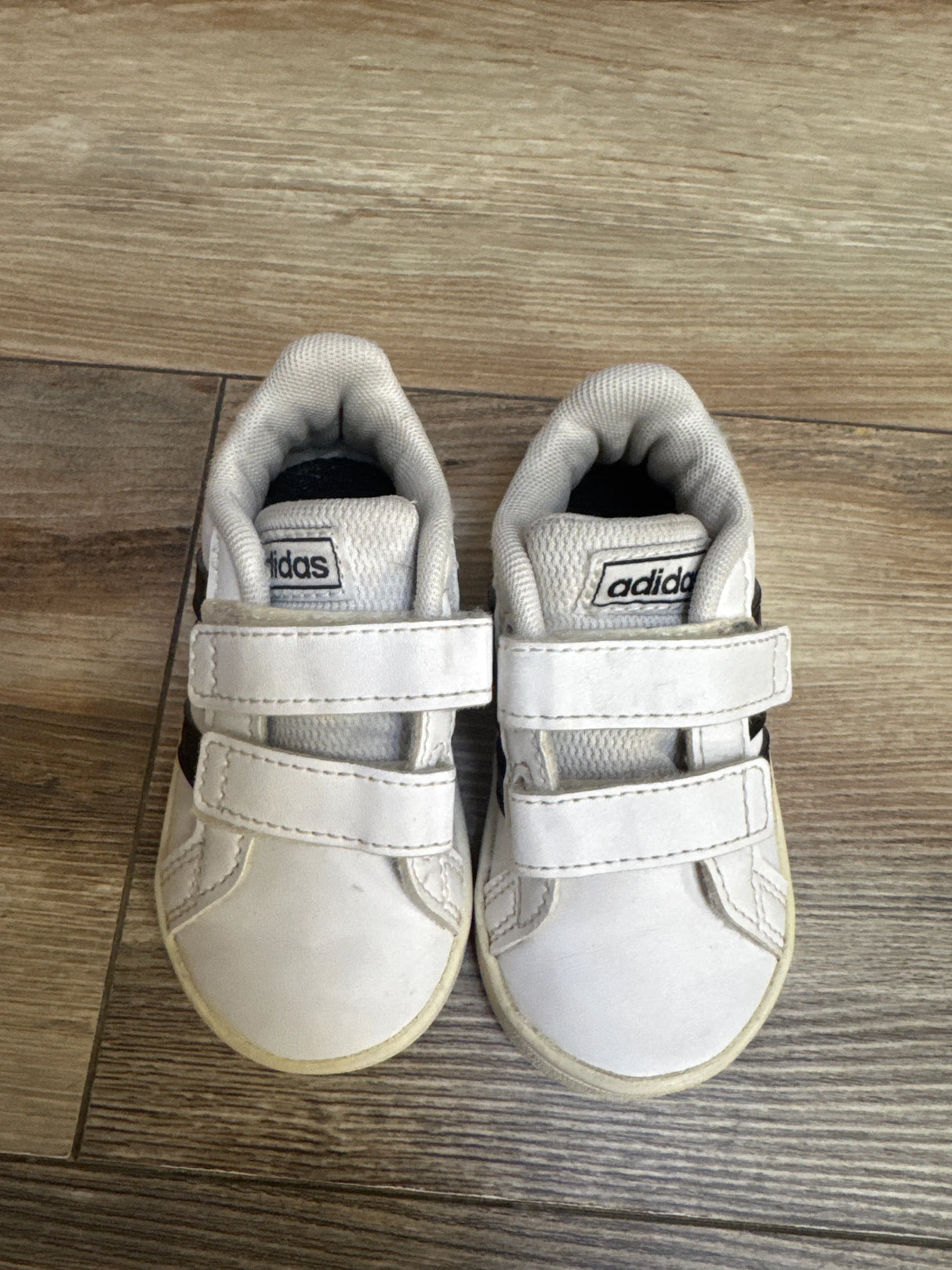 Adidas Kids' Grand Court 2.0 Tennis Shoe White sz 5c - Me n Mommy To Be