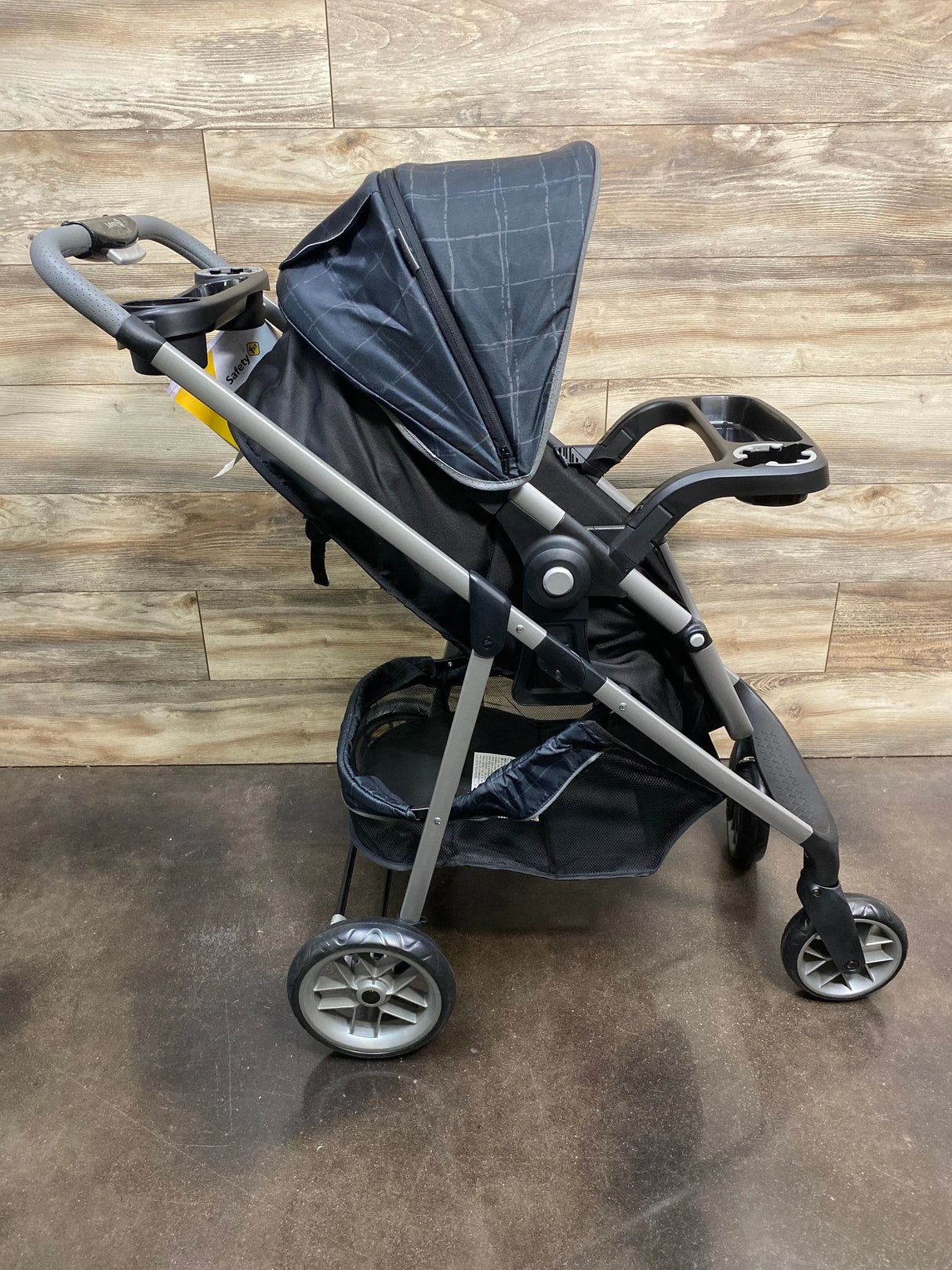 NEW Safety 1st Grow and Go Flex Deluxe Travel System in High Street