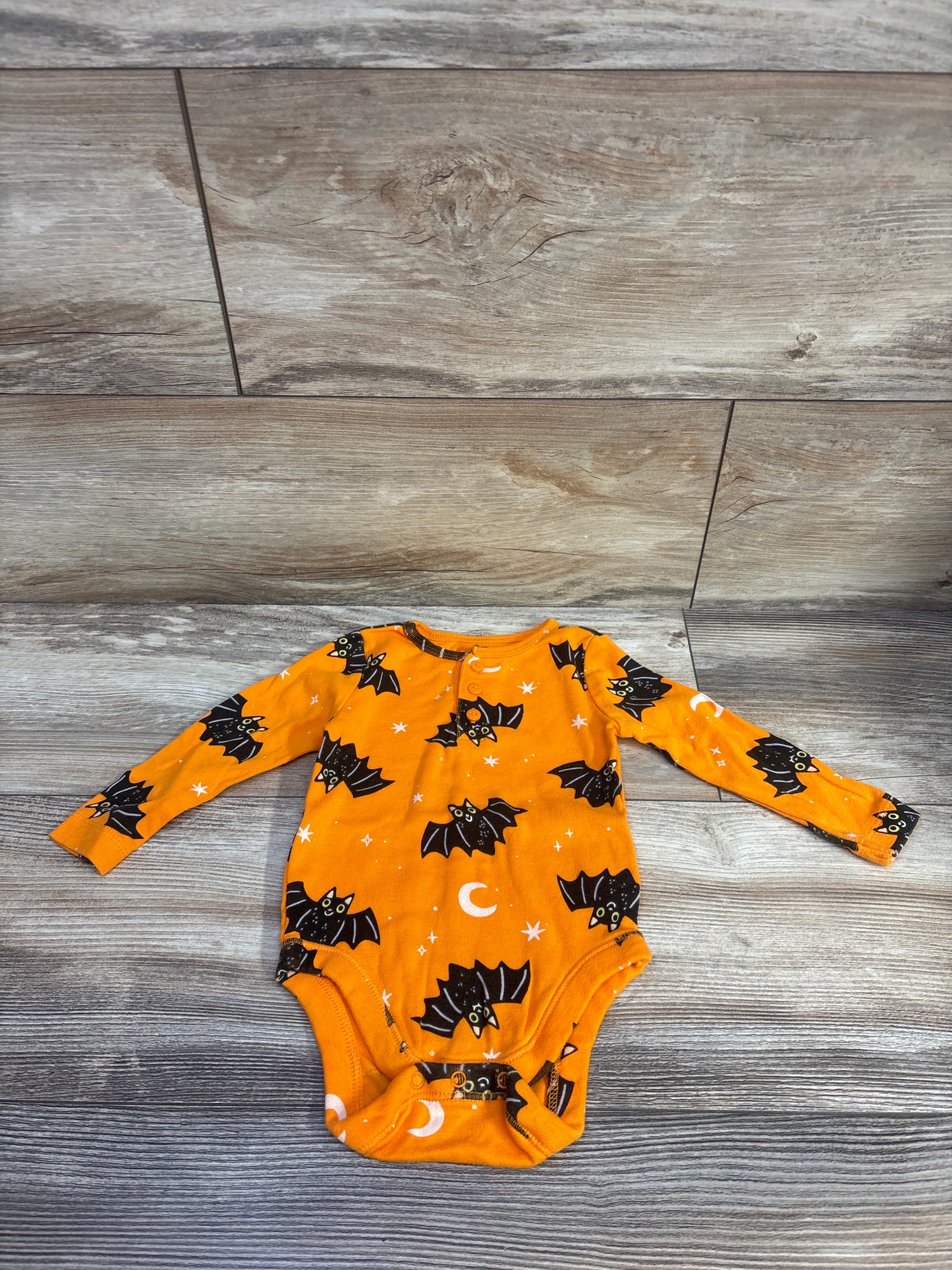 Old Navy Halloween Bat Henley Bodysuit Orange sz 6-12m