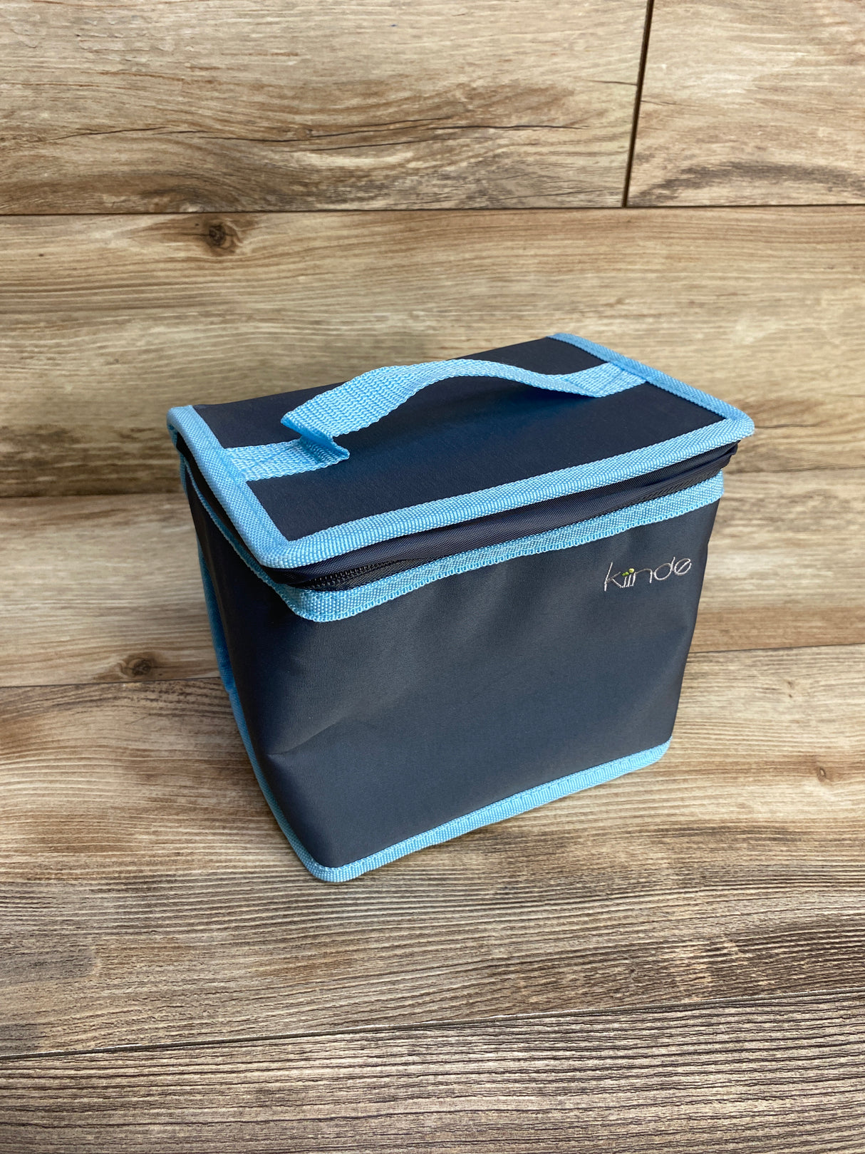 Kiinde Breast Milk Cooler Bag, Grey
