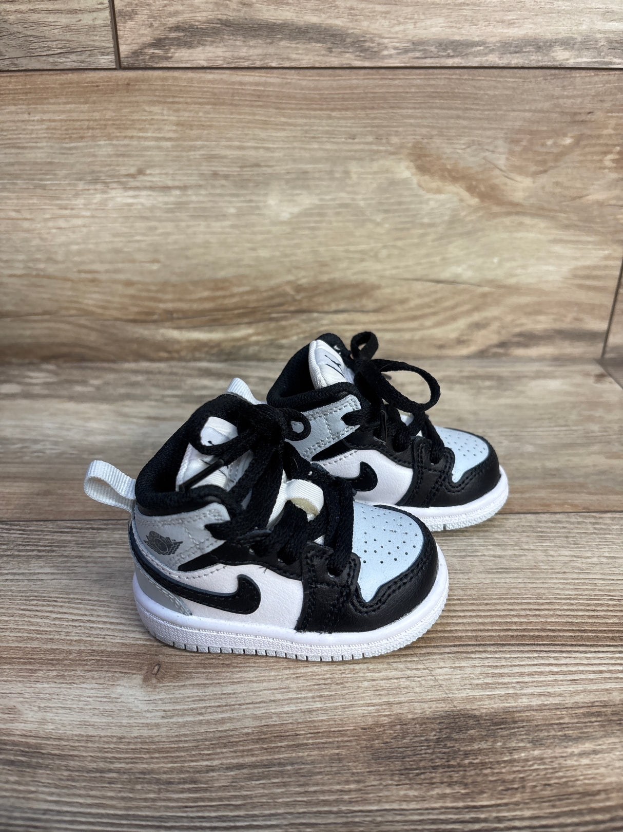 Air Jordan 1 Mid TD 'Black Aura Squadron Blue' Sneakers sz 2c