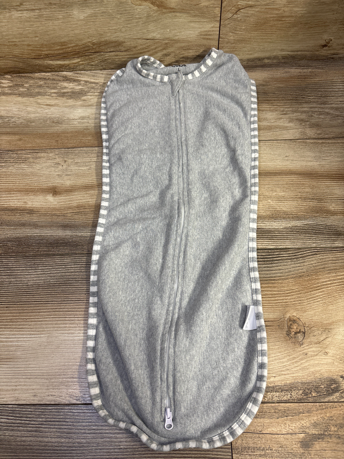 Comfy Cubs Zipper Swaddle Blanket Grey sz 3-6m