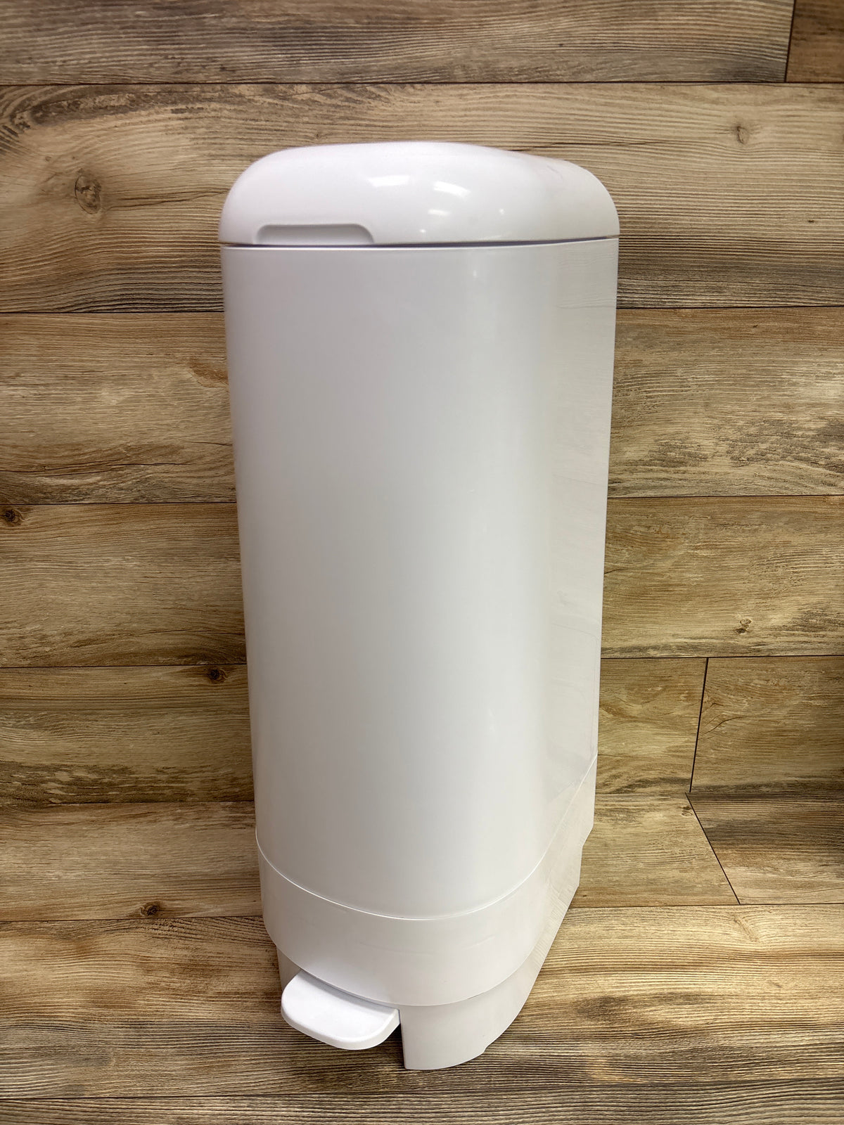 Diaper Genie Signature Pail, White