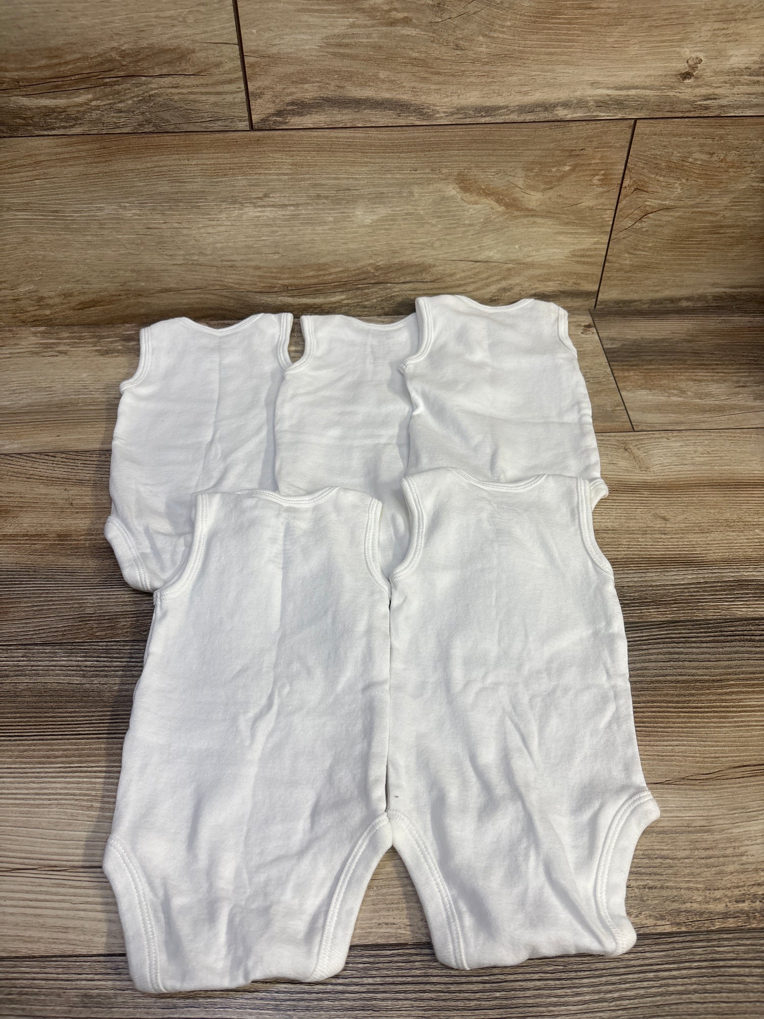 Carter's 5pk Tank Bodysuits White sz Newborn