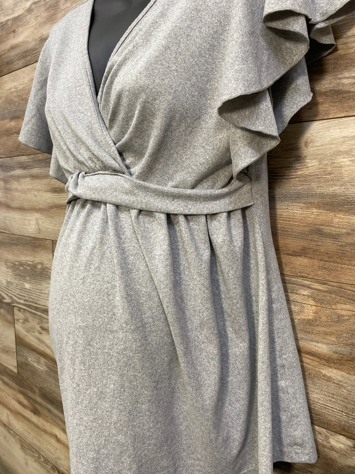 Ekouaer V-Neck Maternity Shirt Grey sz Medium