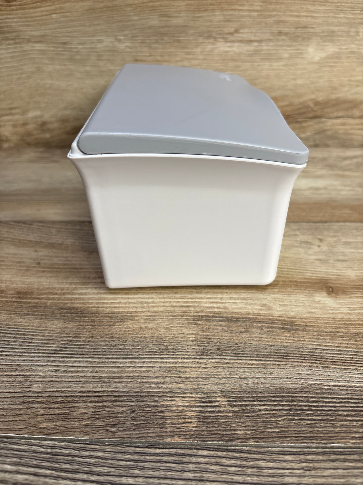 Ubbi Wipes Dispenser, Grey