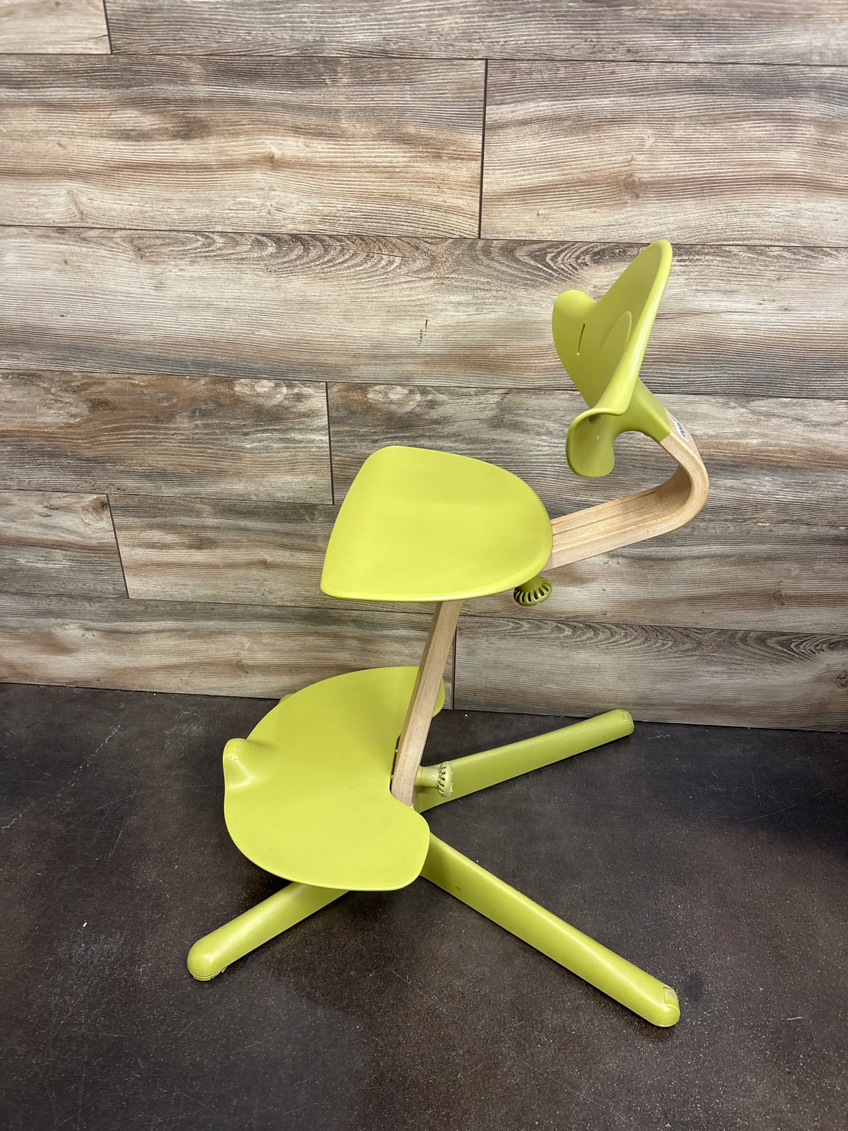 Stokke Nomi Adjustable High Chair in Green