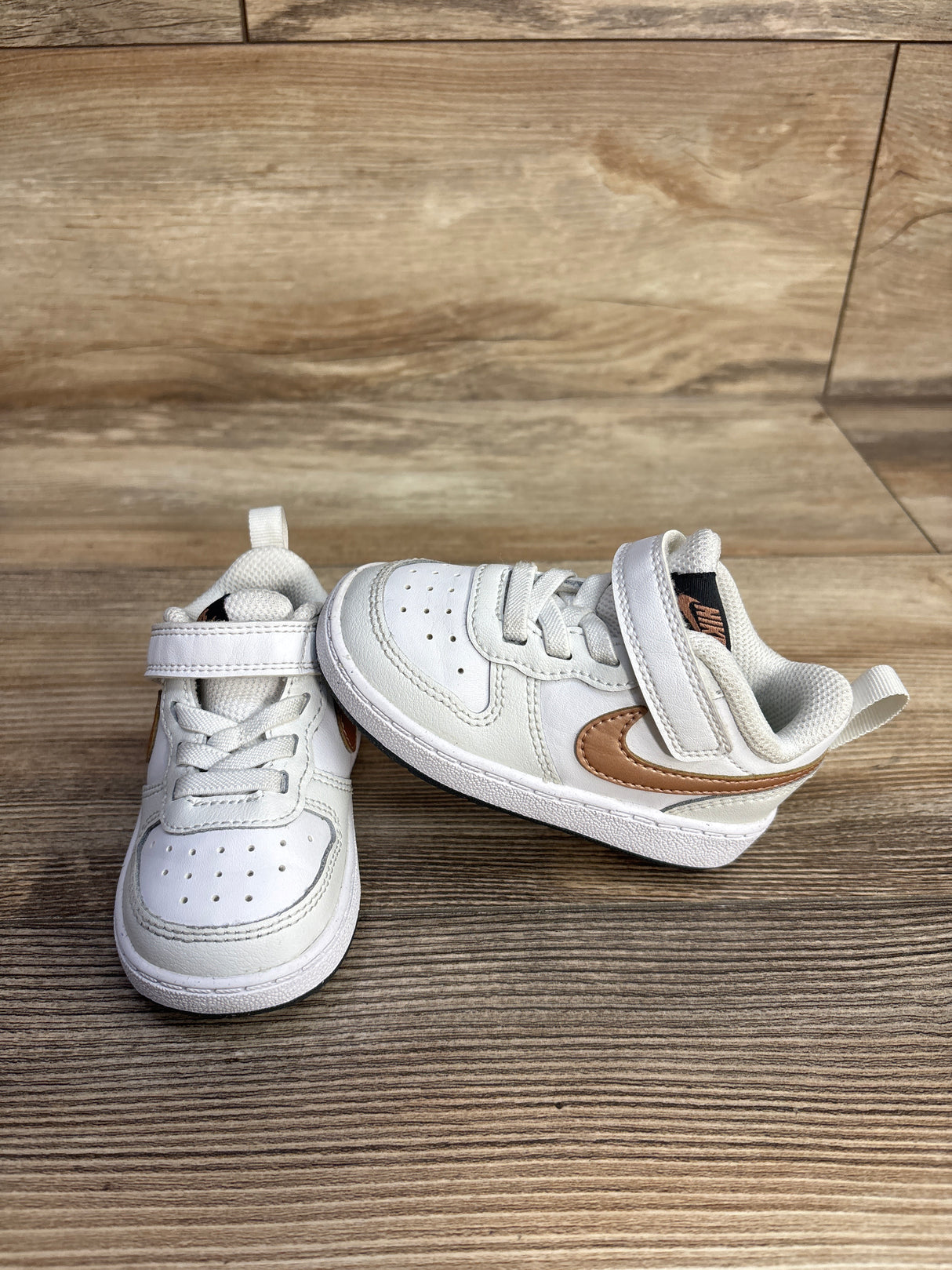 Nike Court Borough Low 2 TD 'White Metallic Red Bronze' Sneakers sz 5c