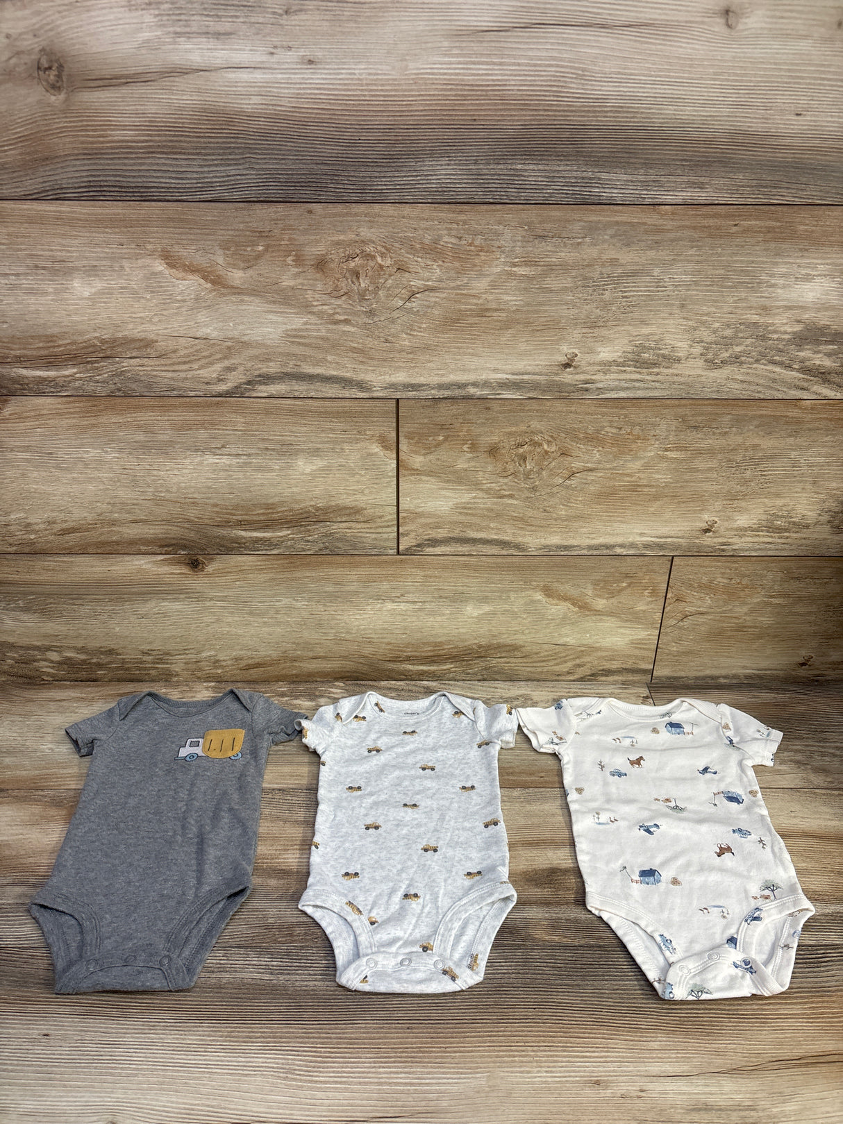 Carter's 3pk Bodysuits Grey sz 6m