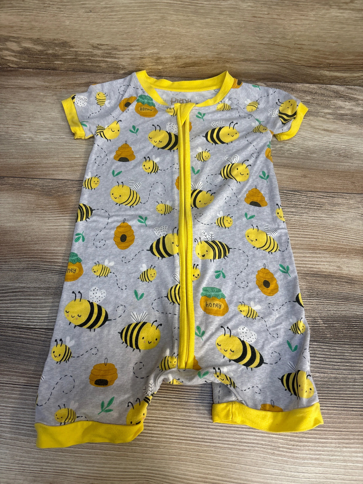 Play by Little Sleepies Bee Print Shortie Romper Grey sz 12-18m