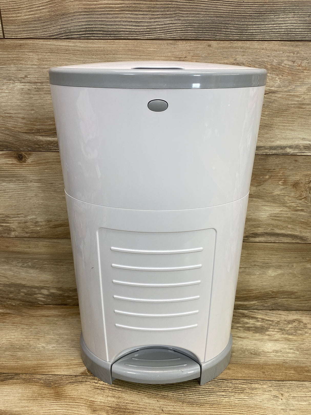 Dekor White Classic Hands-Free Diaper Pail