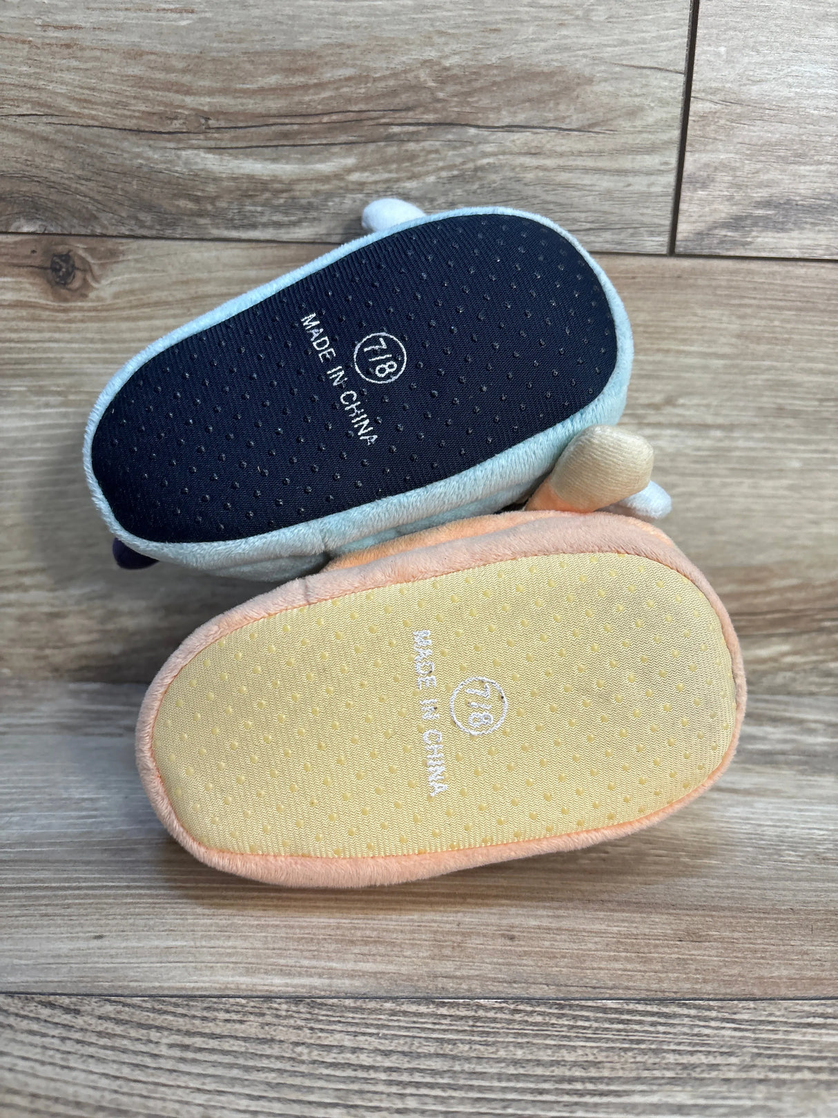 Bluey 3D Plush Slippers sz 7/8c
