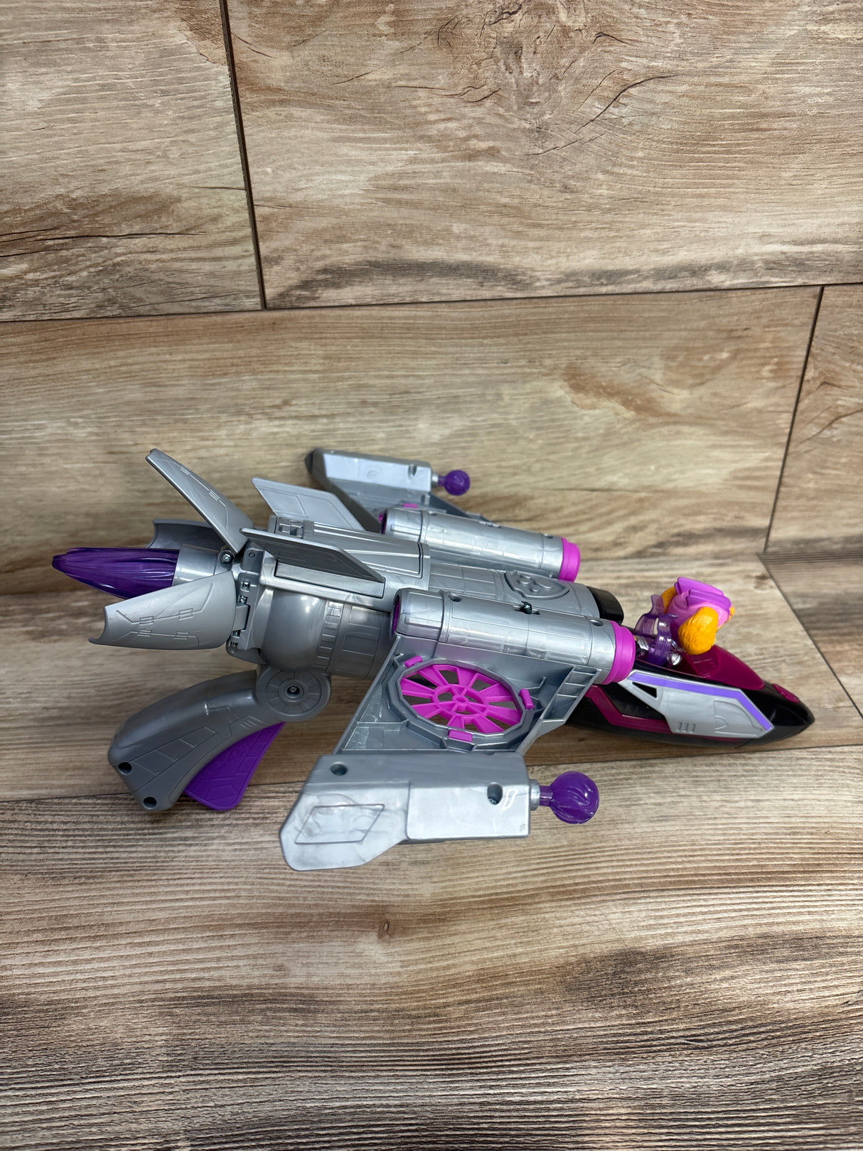 PAW Patrol Transforming Jet & Skye Figure