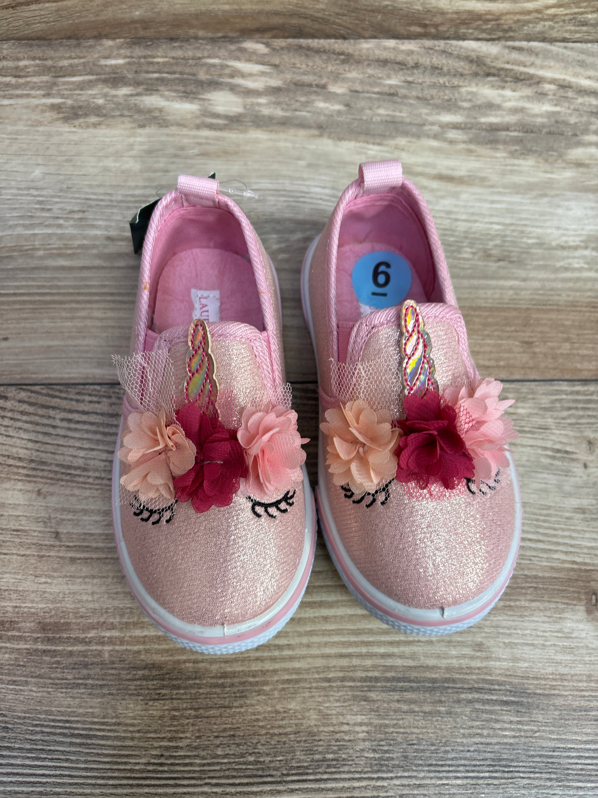 NEW Laura Ashley Slip-On Unicorn Sneakers Pink sz 6c
