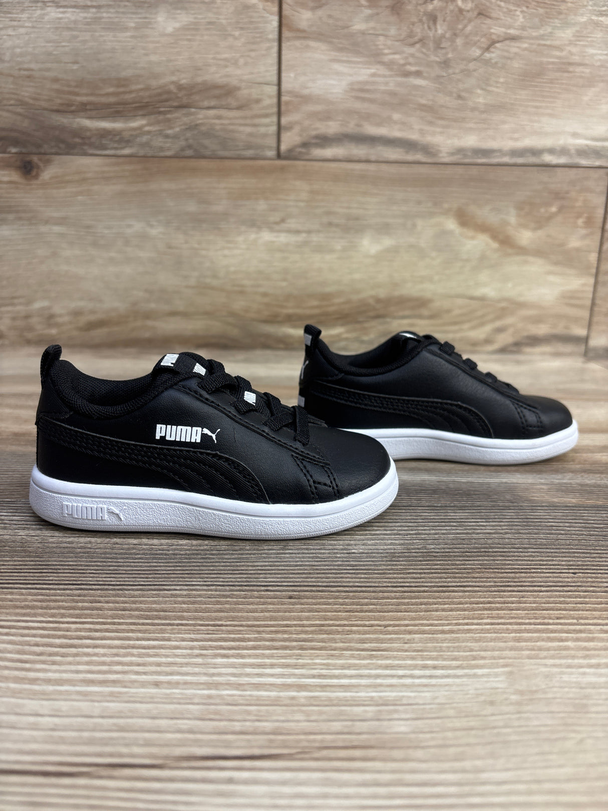 Puma Smash V2 Patent Sneakers Black sz 6c