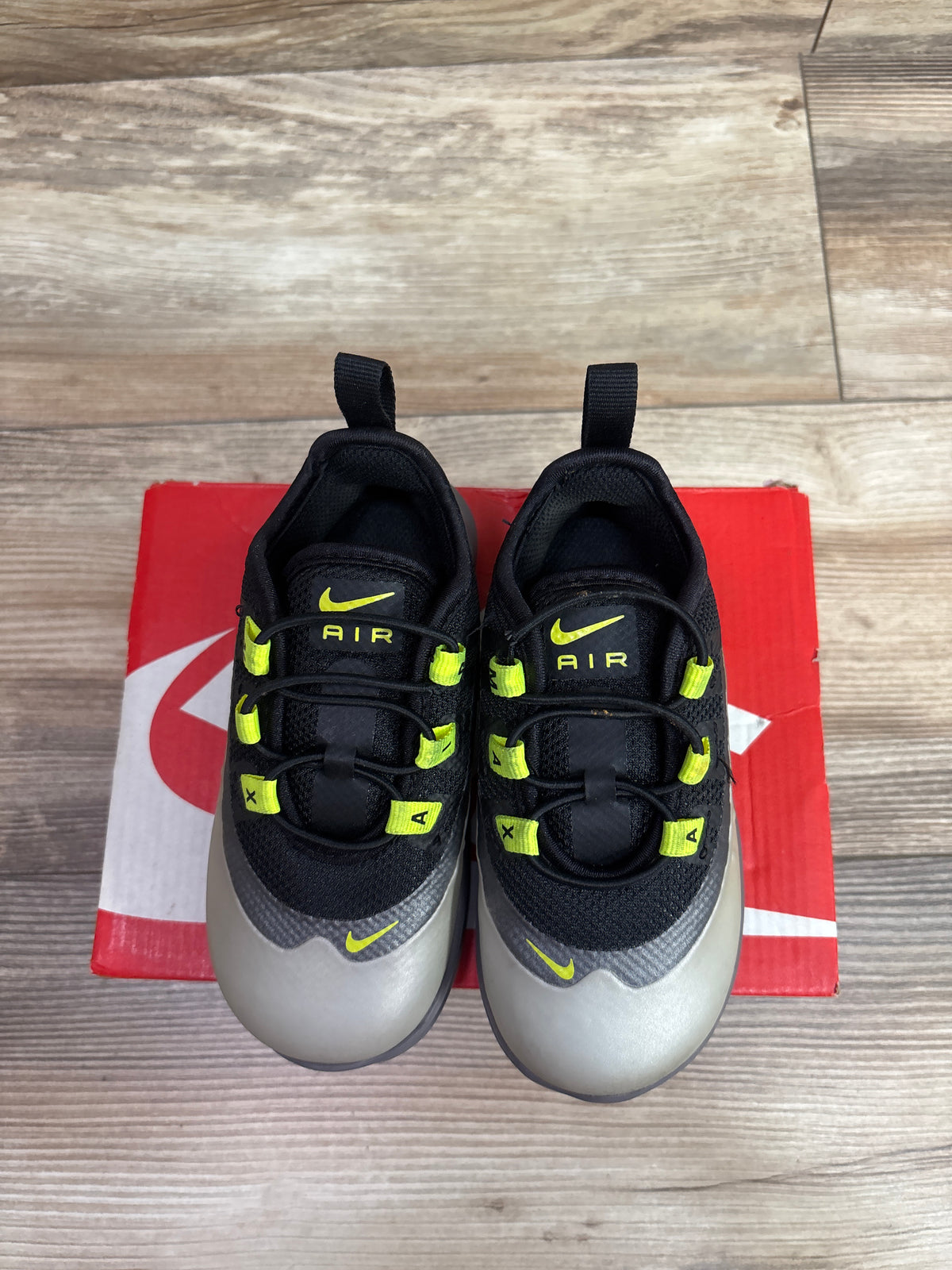 Nike Air Max Axis TD 'Black Volt' Sneakers sz 8c