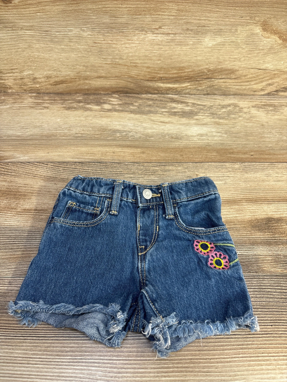 Old Navy Embordered Flower Shorts Blue sz 12-18m