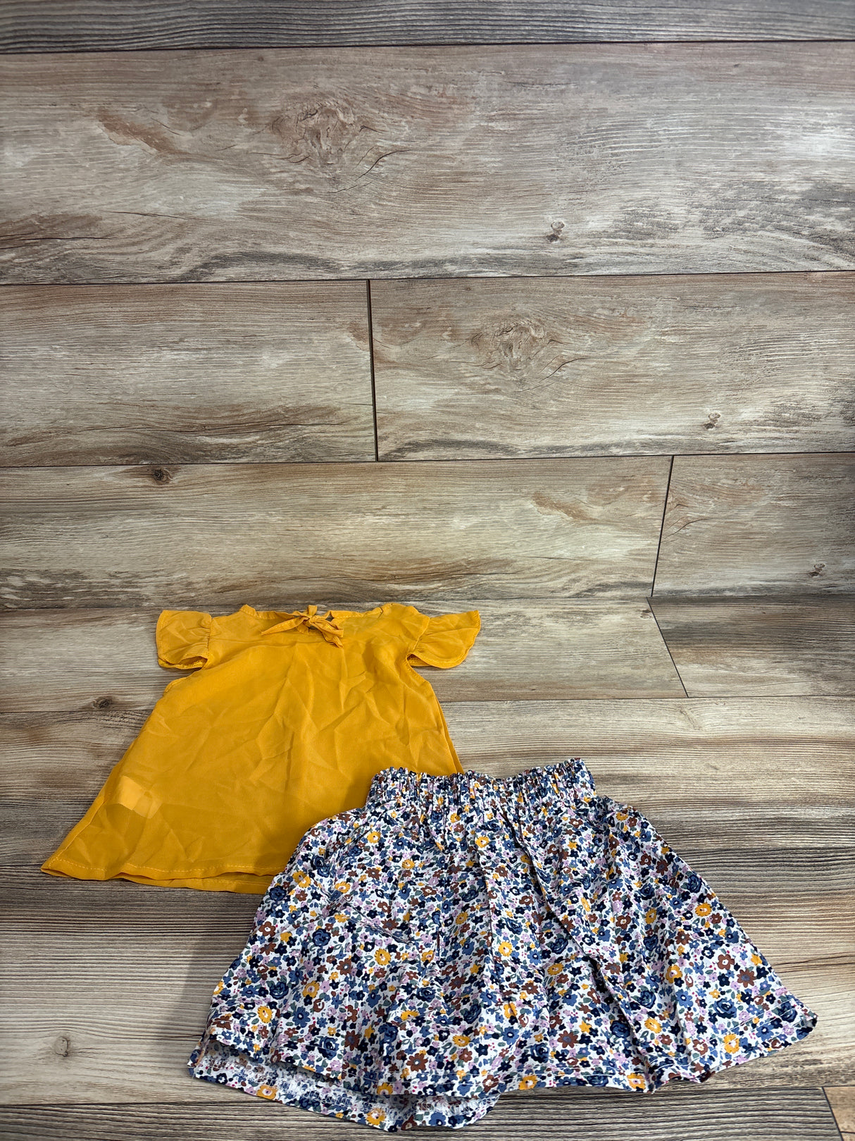 Generic 2pc Top & Floral Shorts Set Yellow sz 3T