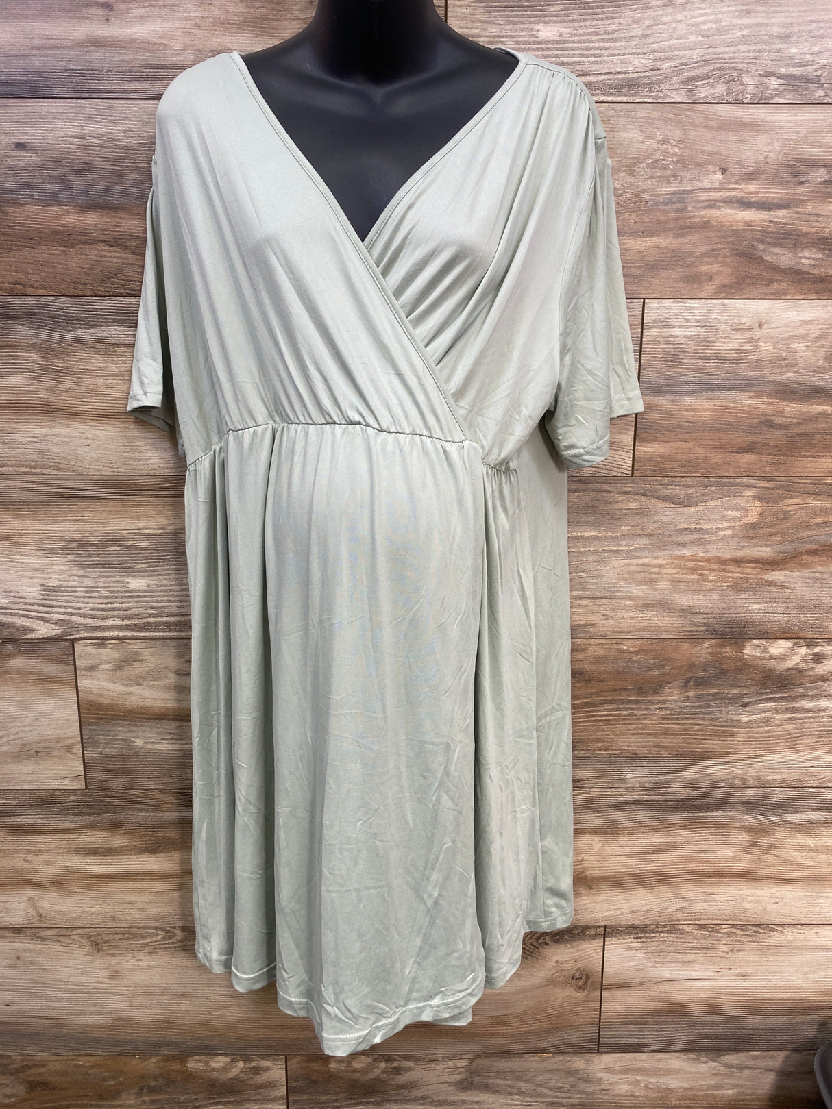 Ekouaer Labor Gown Sage sz XXL