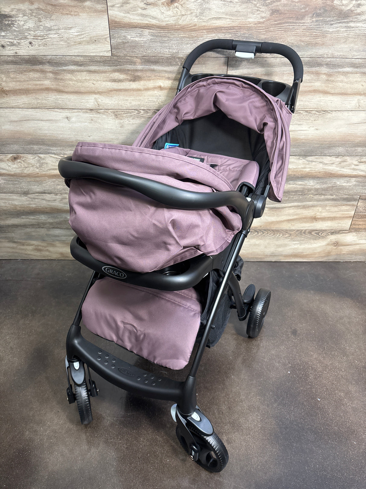NEW Graco Verb Click Connect Travel System with SnugRide Infant Car Seat in EVA Fashion