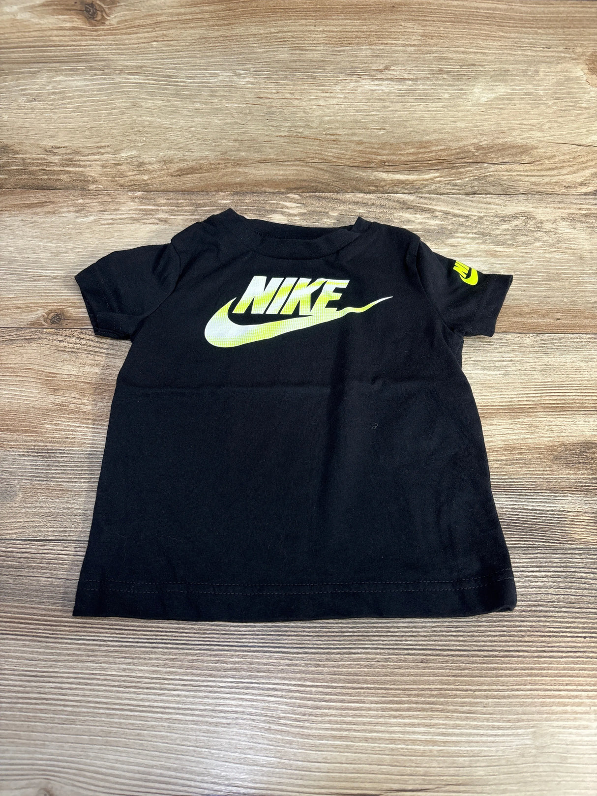 Nike Logo Shirt Black sz 3T