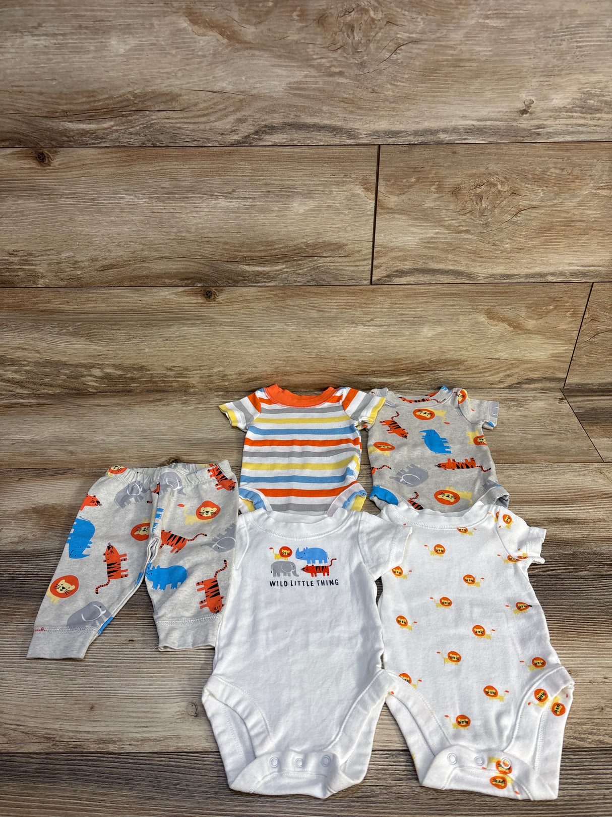 Bundles 5pc Bodysuits & Pant Set White sz 0-3m