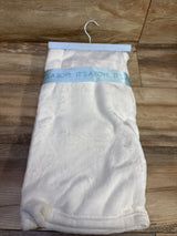 NEW Logan & Lilly Born 2026 Plush Blanket White