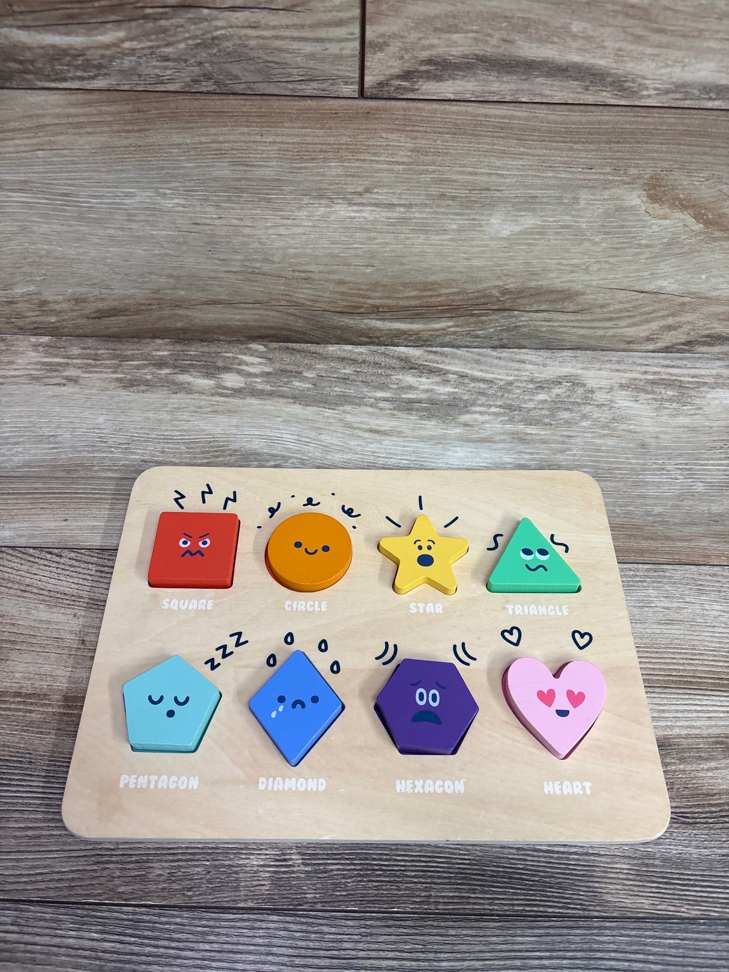 Gigglescape Wooden Shapes Puzzle 8pc
