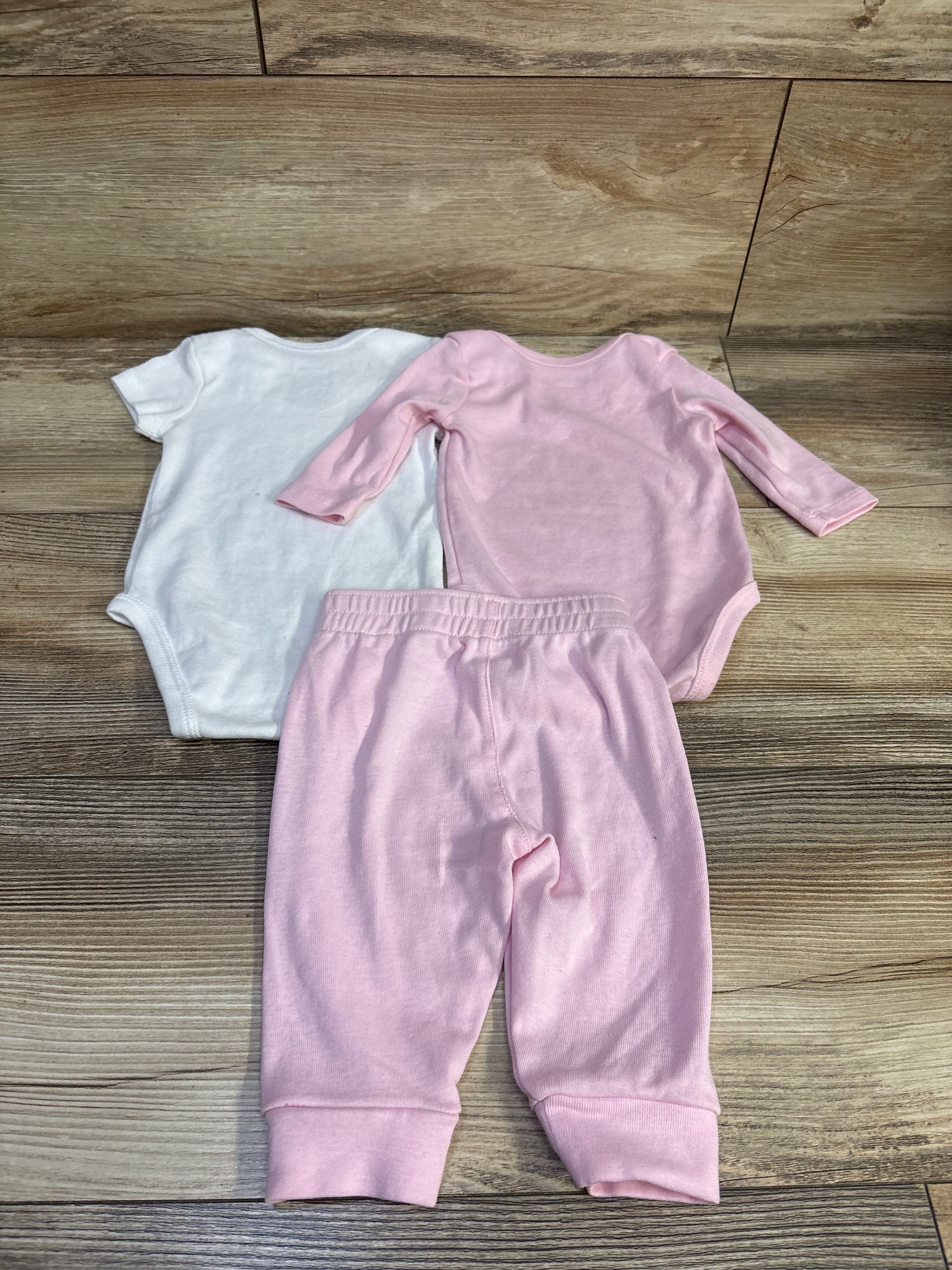 Nike 3pc Bodysuit & Joggers Set Pink sz 3m