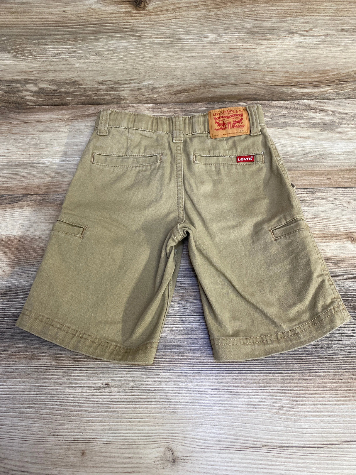 Levi's Shorts Tan sz 5/6