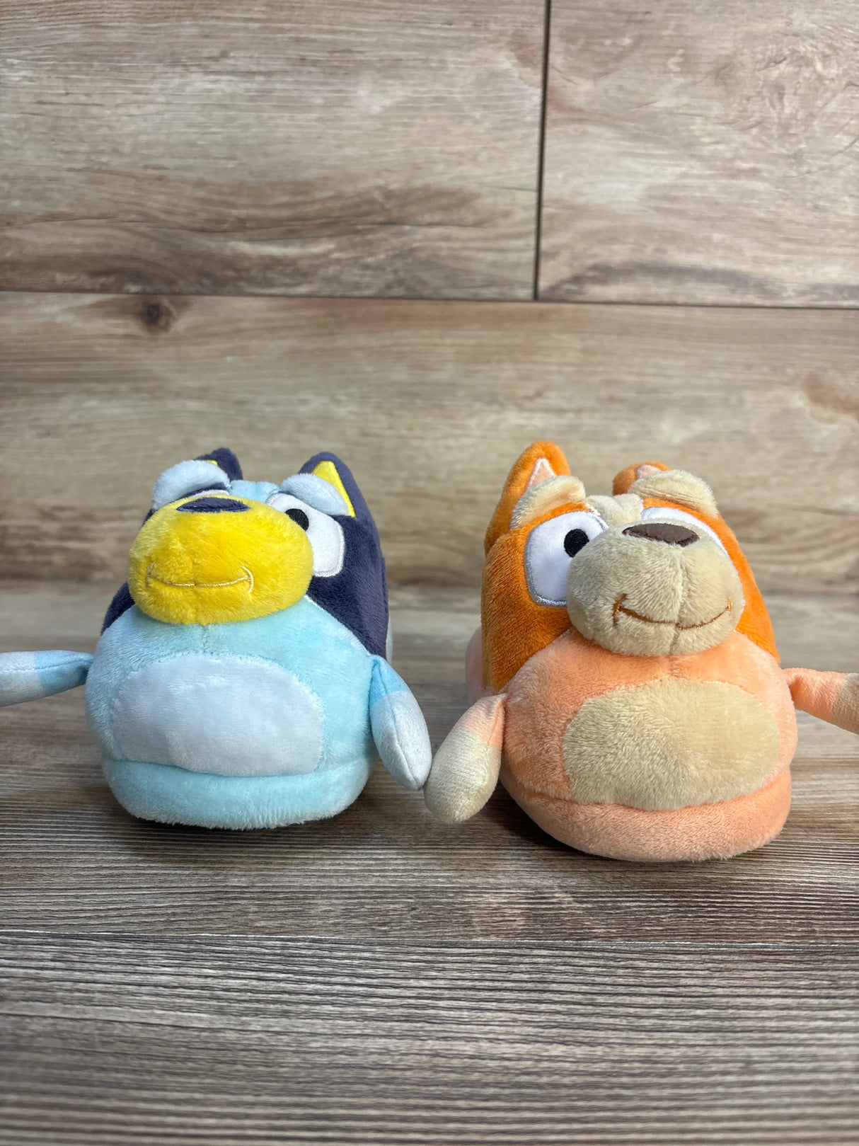 Bluey 3D Plush Slippers sz 7/8c