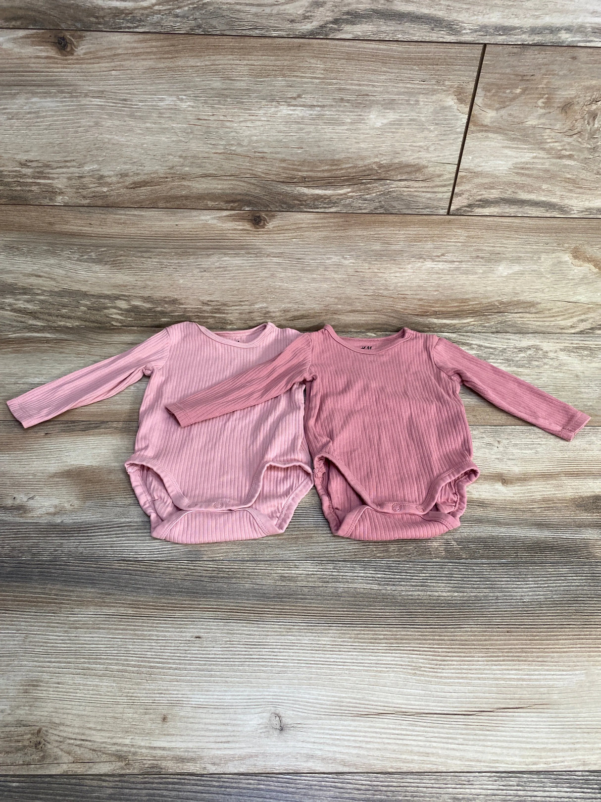 H&M 2pk Ribbed Bodysuits Pink sz 6m - Me n Mommy To Be