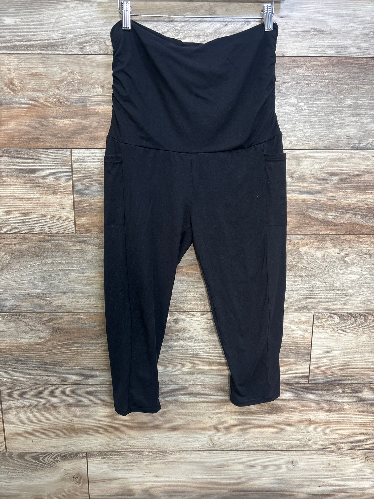Maternity Cropped Leggings Black sz Large