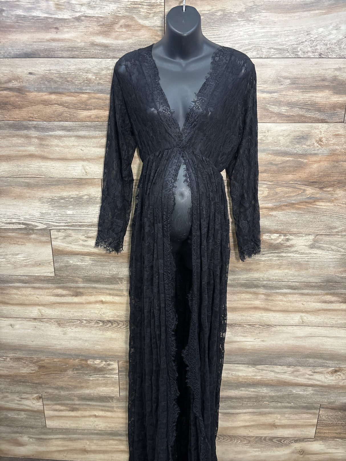 Floral Lace Photoshoot Gown Black sz Medium/Large