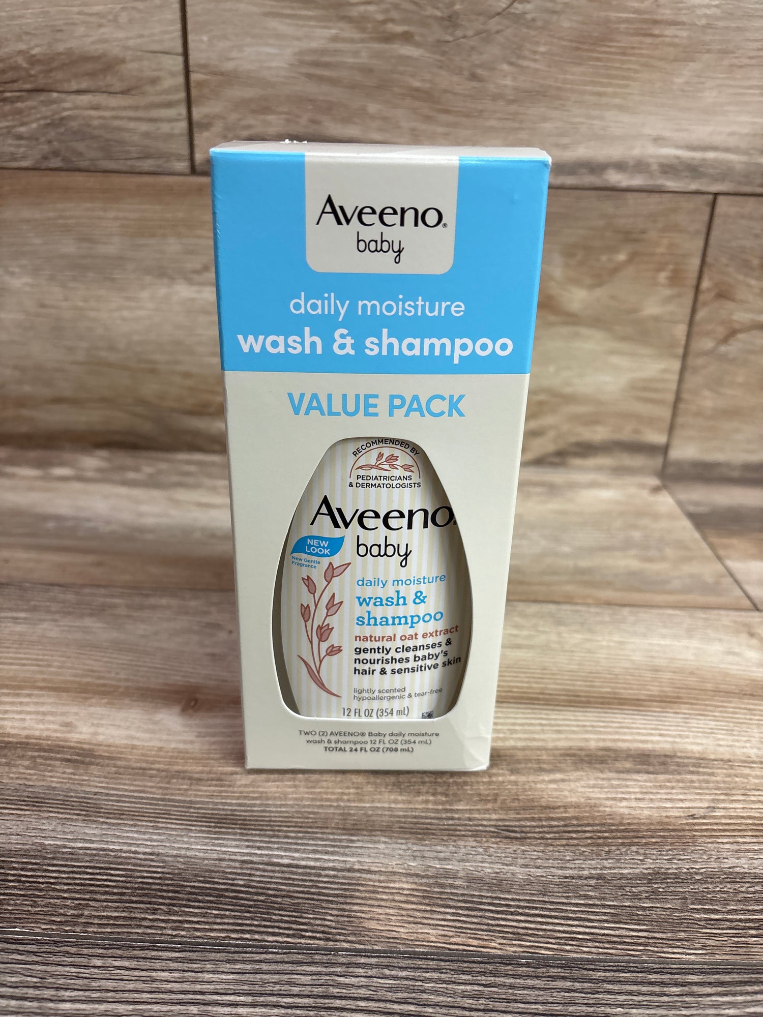 NEW Aveeno Baby Daily Moisture Wash & Shampoo 24oz