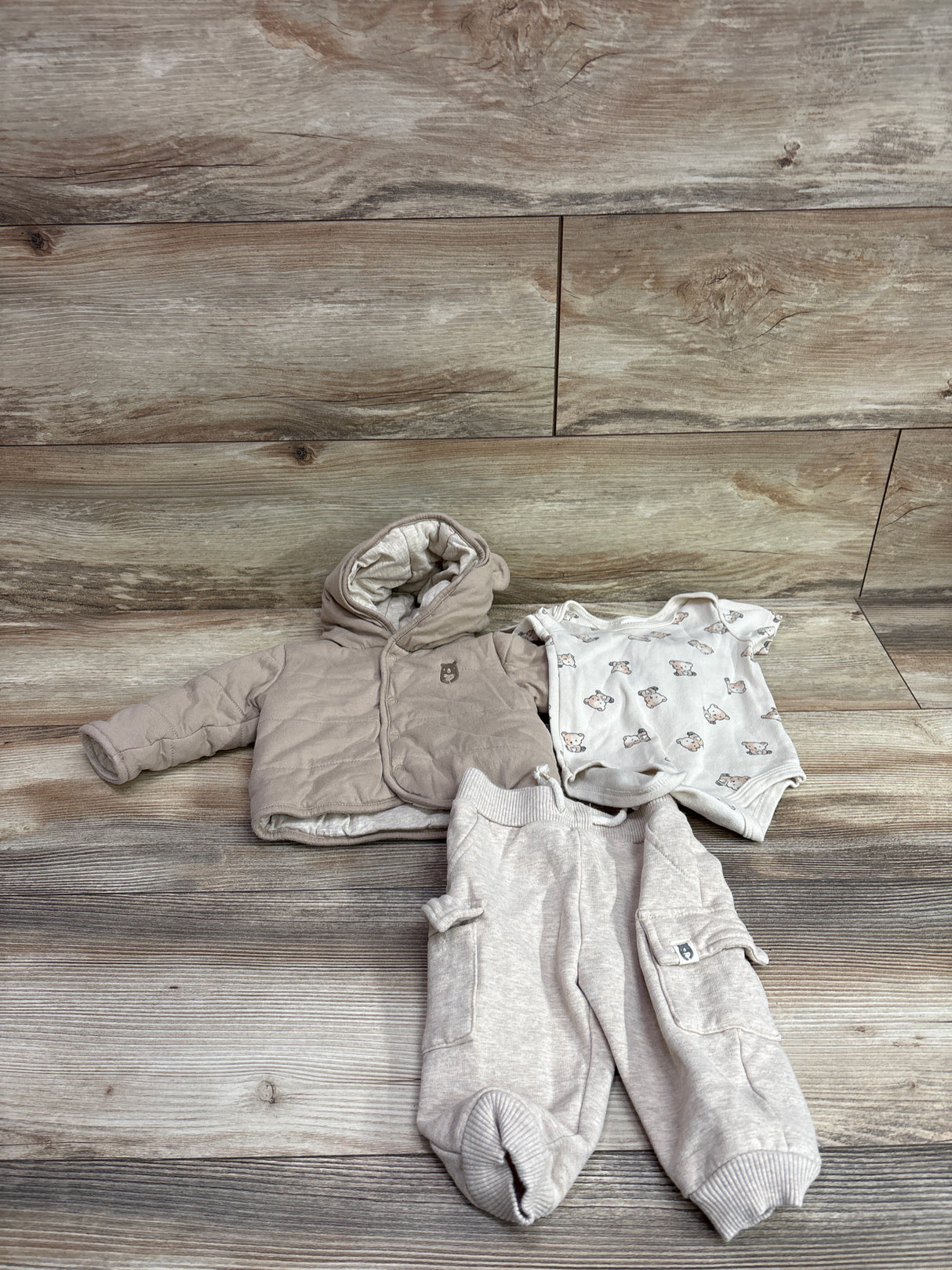 Rabbit + Bear Organic 3pc Jacket, Bodysuit, & Pants Set Tan sz 3-6m