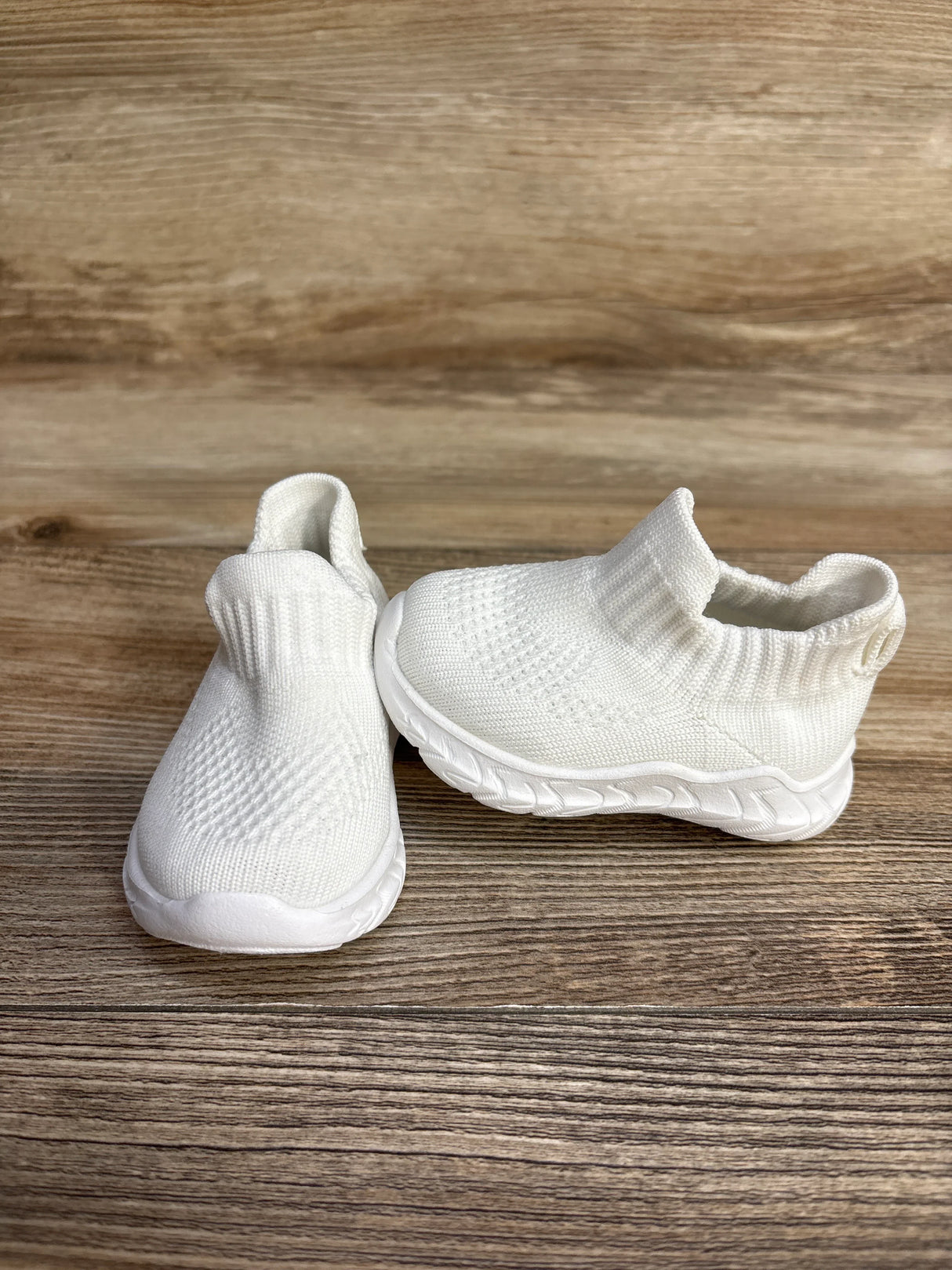 Breathable Mesh Sneakers White sz 3c