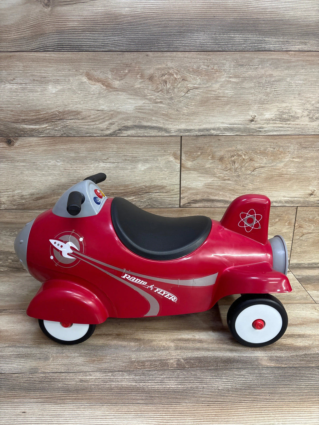 Radio Flyer Red Retro Rocket