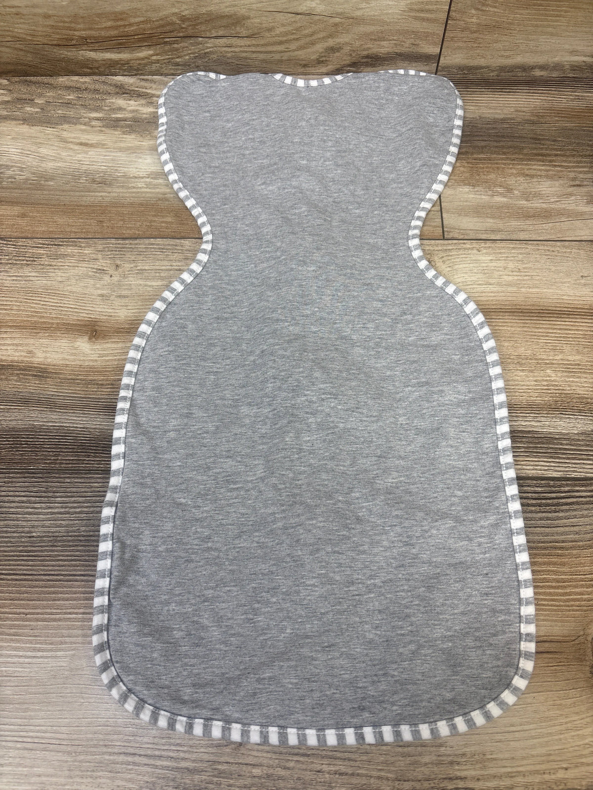 Love To Dream Swaddle Up Stretch Cotton Grey sz Small/Newborn